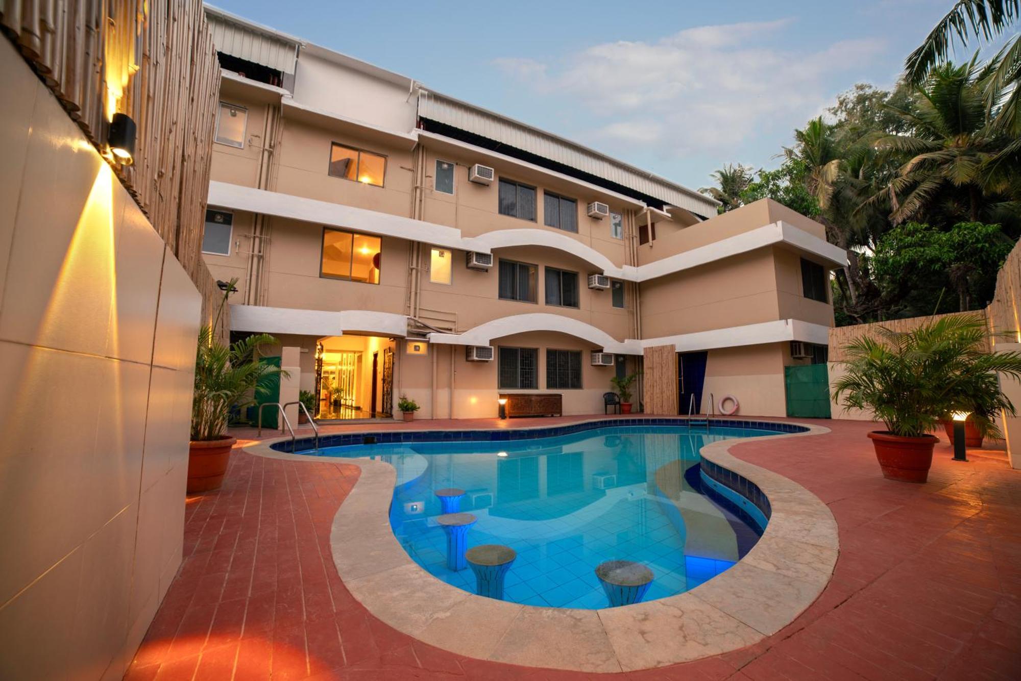 Treehouse Stamp Hotel Colva Luaran gambar